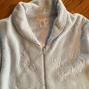 Baby blue fleece-like zip robe.   Perfect condition.  Soft.